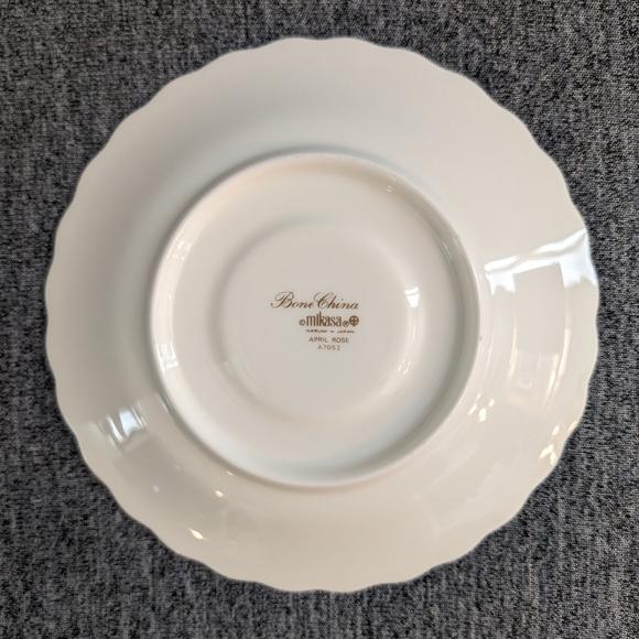3/$15 | Mikasa Bone China, April Rose, Saucer, Made in Japan - Picture 2 of 3